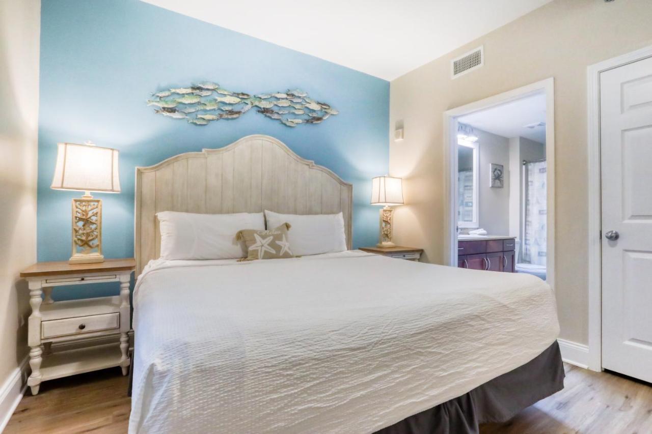 Apartment Laketown Wharf 1314